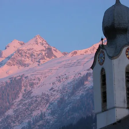 Casa Fausta Capaul Hotel