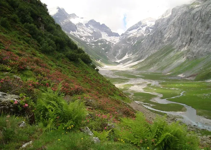 Casa Fausta Capaul Otel *